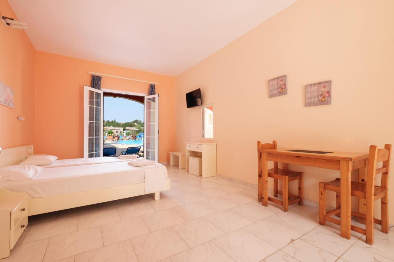 Luisa Hotel Sidari  Ngoại thất bức ảnh